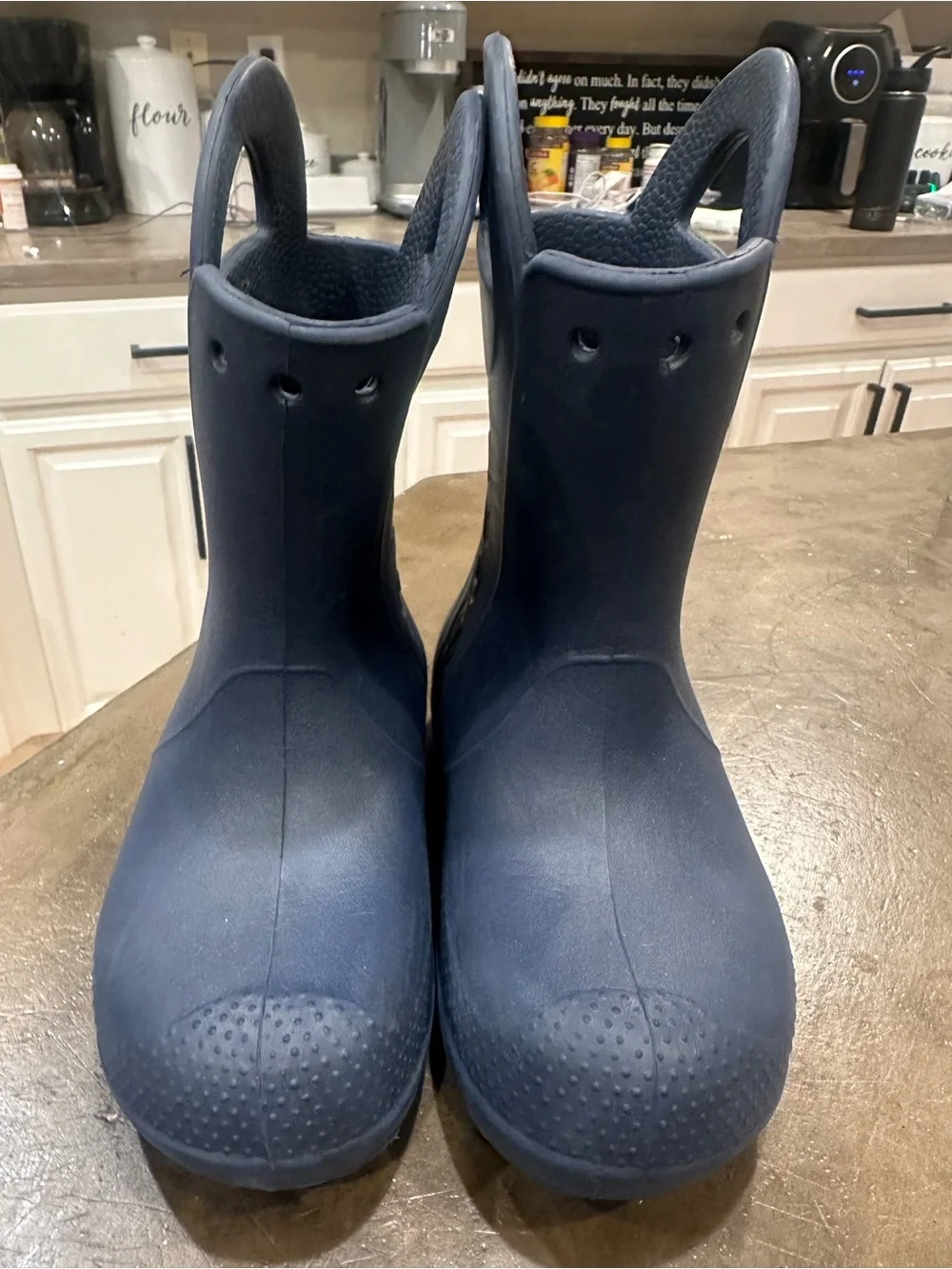CROCS sturdy waterproof